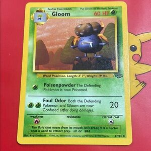 Gloom Pokemon Card 37/64 Jungle Set Unlimited 1999 Vintage